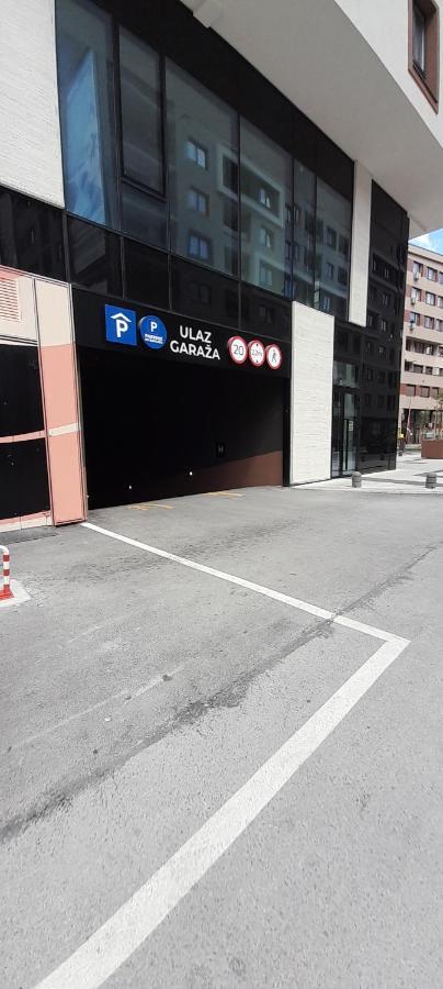 Delux Apartmani Bulevar Sarajevo Luaran gambar